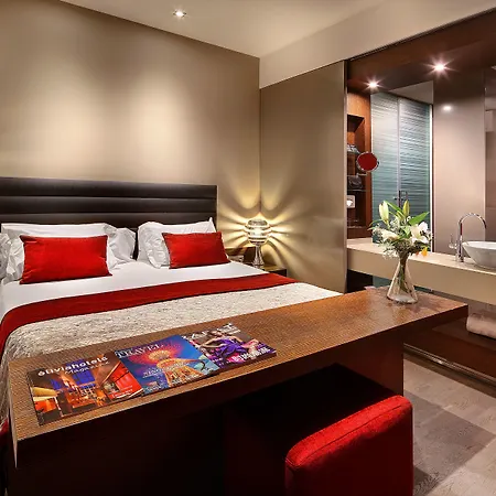 Hotel Olivia Plaza 4*