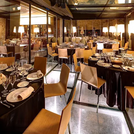 Hotel Olivia Plaza