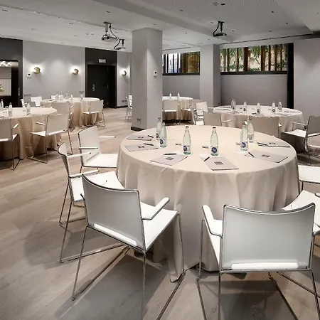 Olivia Plaza Ξενοδοχείο