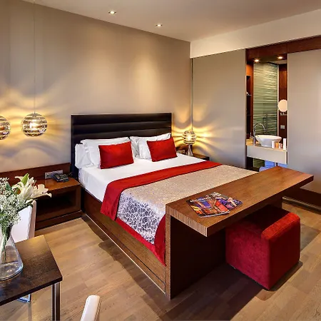 ホテル オリビア プラザ バルセロナ