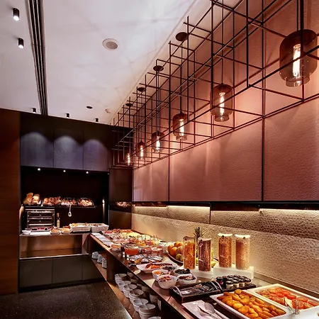 ホテル オリビア プラザ バルセロナ