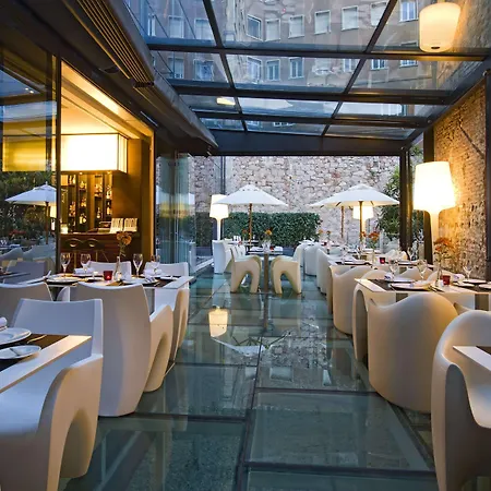 Hotel Olivia Plaza 4*