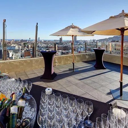 オリビア プラザ ホテル バルセロナ