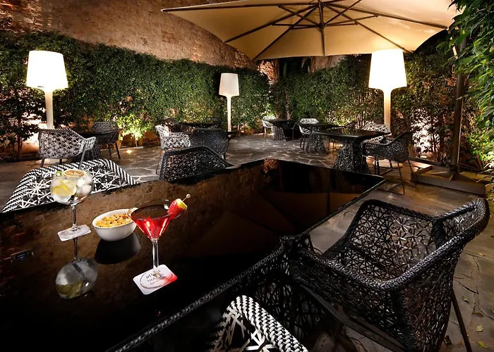 Hotel Olivia Plaza 4*